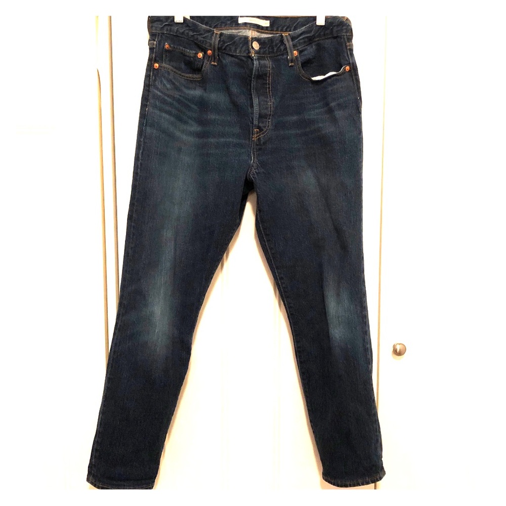 Levi’s Wedgie Fit Jean (32) in dark blue wash